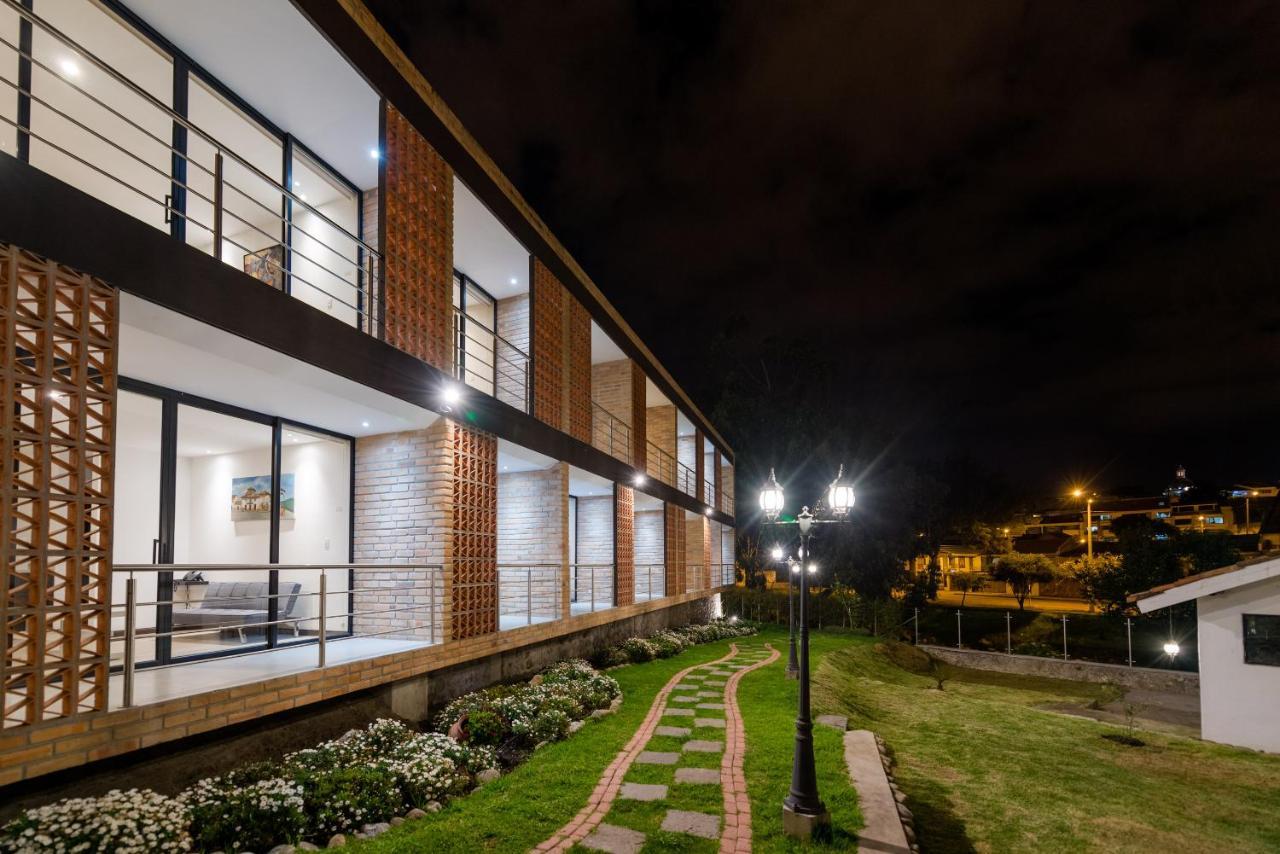 Venue Batan Hotel&Suites Cuenca Esterno foto