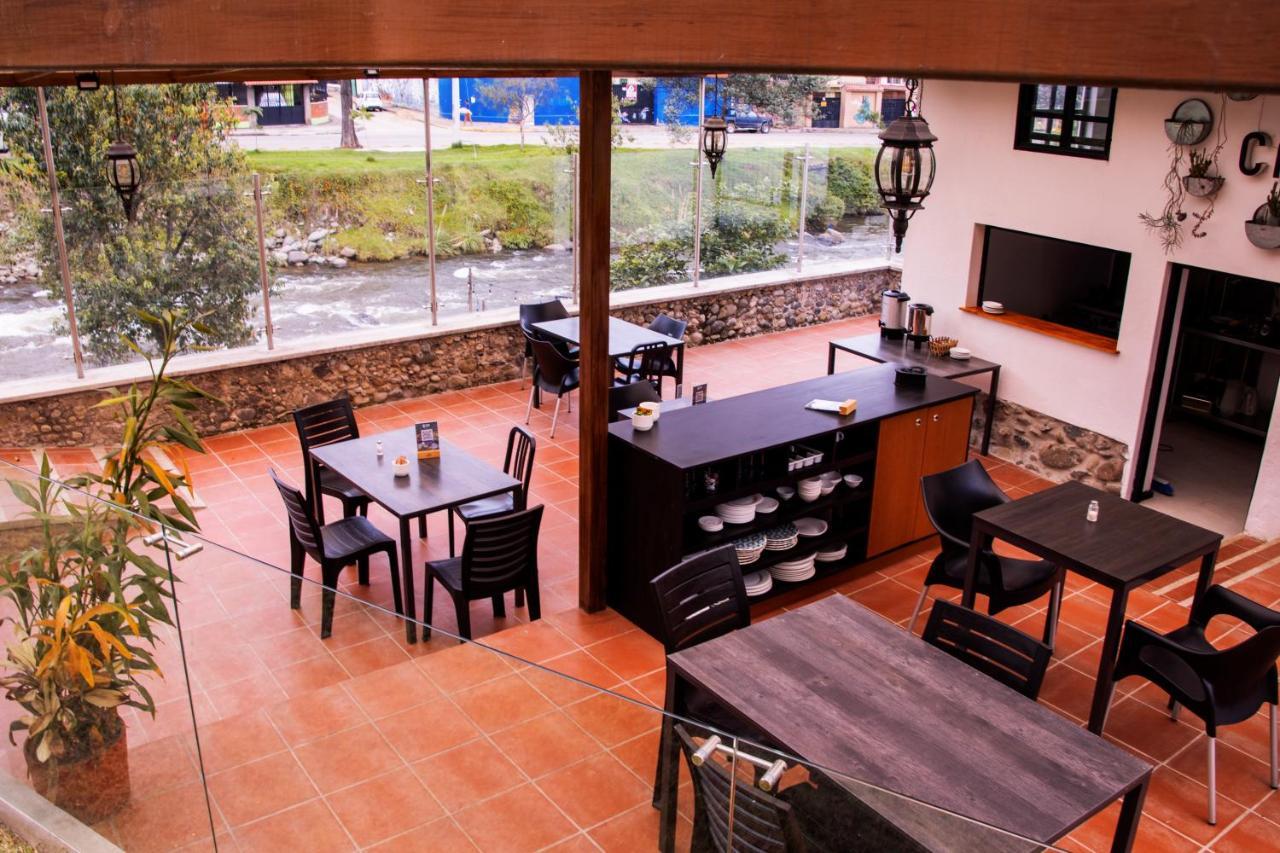 Venue Batan Hotel&Suites Cuenca Esterno foto